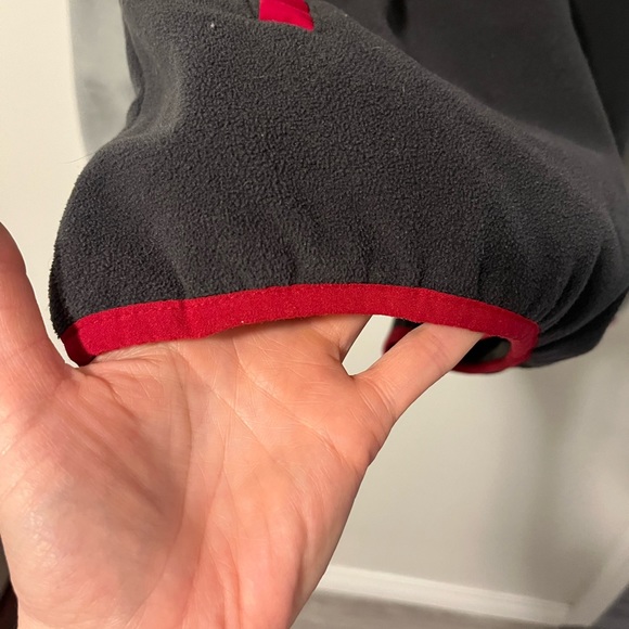 Columbia Fleece Pull over - Picture 6 of 11